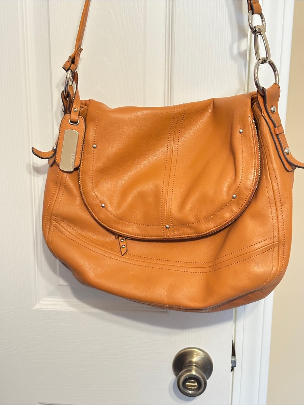 b. makowsky Saddle Shoulder Bag in Cognac